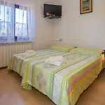 Garbina 3*