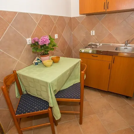 Garbina בית הארחה