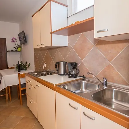 Garbina Guest house 3*
