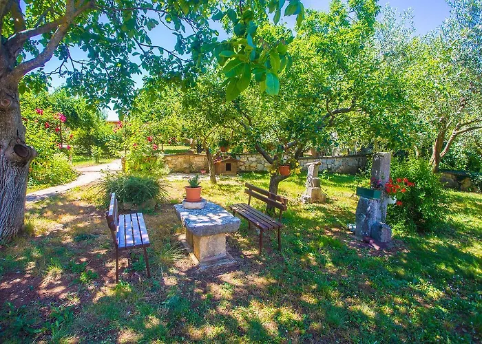 Gæstehus Garbina Vrvari